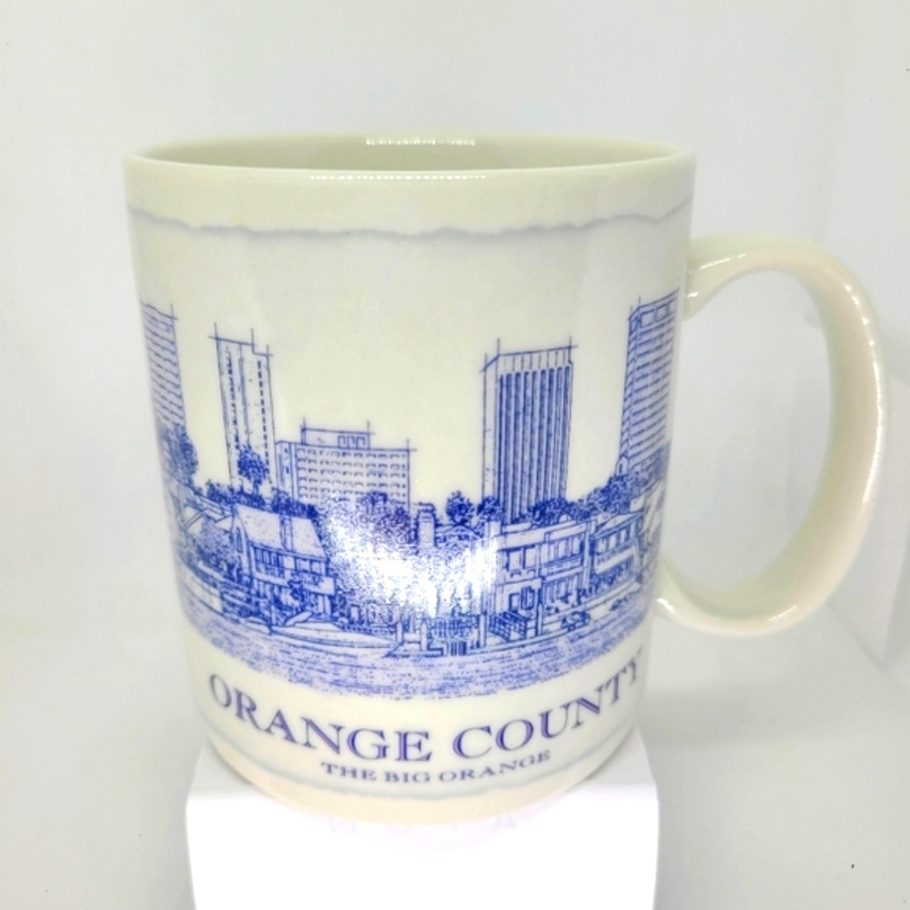 Starbucks Mug 2007 Orange County The Big Orange City Skyline Series 18 oz/ 825ml